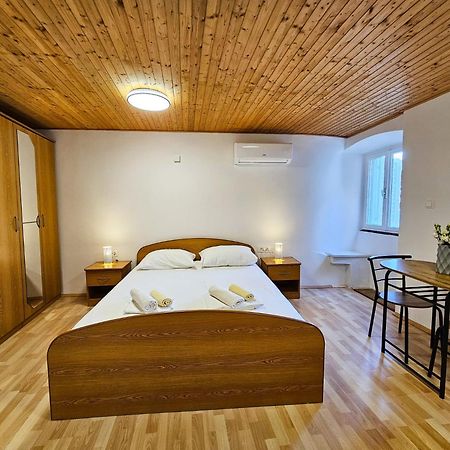 Apartment Kanavelic In Old Town Korcula Ngoại thất bức ảnh